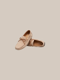 Thumbnail for 2 khaki par elegante - IA.jpg