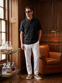 Thumbnail for Camisa Hampstead Linen Grandad - negra de pie