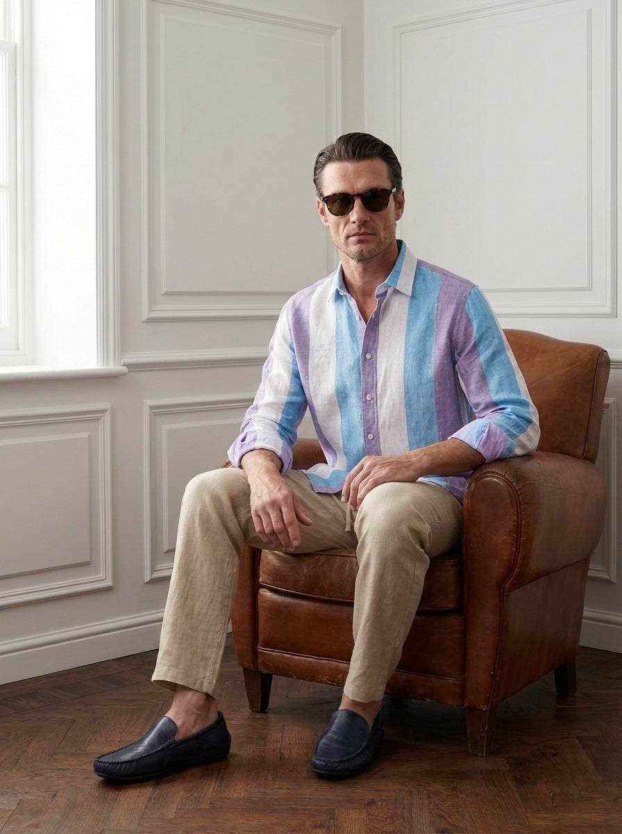 Camisa London Eye mang larga (100% lino) — London Eye ML celeste - Modelo I sentado.jpg