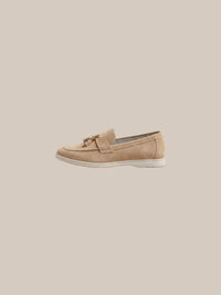 Thumbnail for Mocasín Belsize Suede Tassel — 11 khaki perfil elegante - IA.jpg